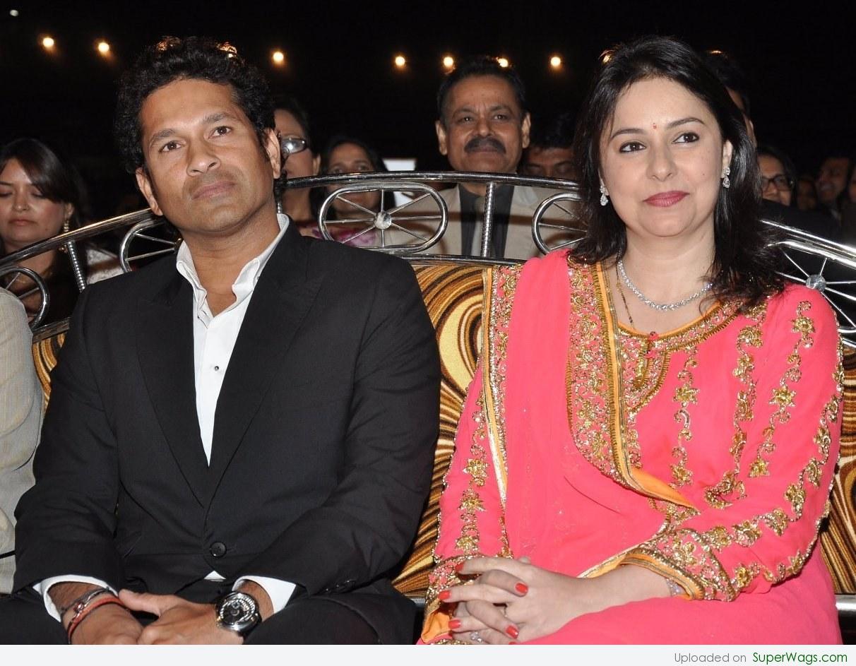 Image result for sachin tendulkar with his wife