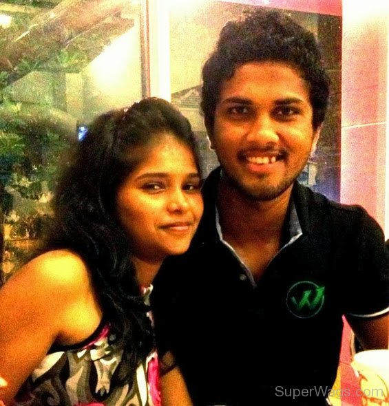 Dinesh Chandimal With Wife