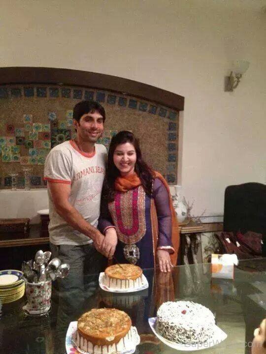 Misbah Ul Haq With His Lovely Wife