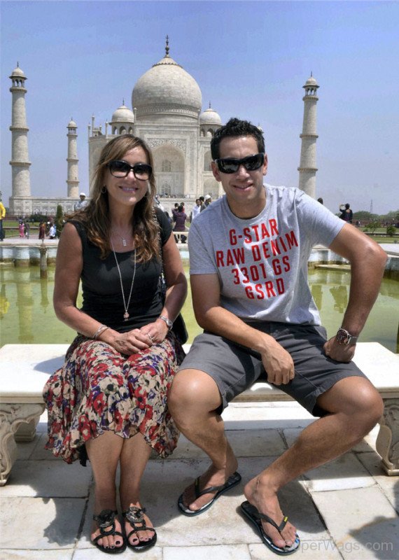 Ross Taylor With His Wife
