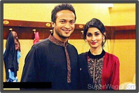 Shakib Al Hasan With His Beautidul Wife