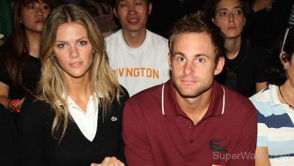 Brooklyn Decker With Husband Andy Roddick