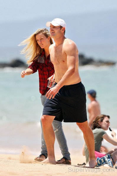 Brooklyn and Andy Roddick on a Beach in Hawaii