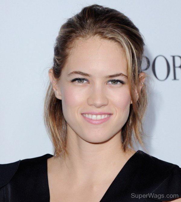 Cody Horn Closeup