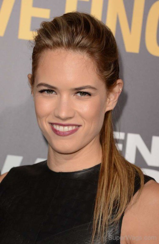 Cody Horn Looking Awesome