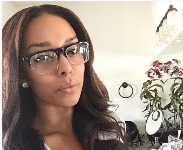 Gloria Govan Wearing Spex