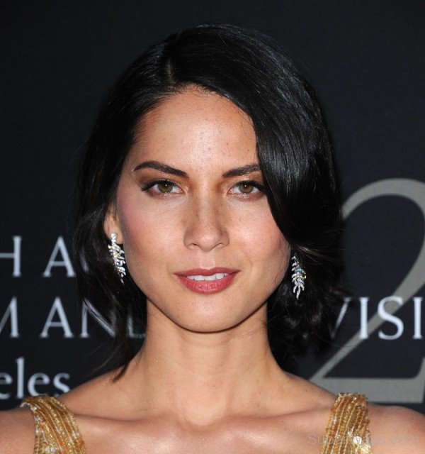 Attractive Olivia Munn