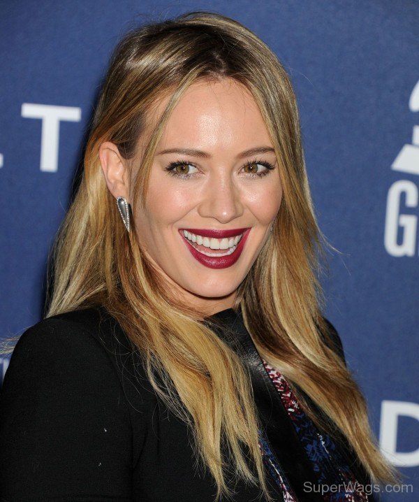 Hilary Duff Smiling 