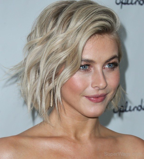 Julianne Hough Short Blonde Hairstyle-SD1085