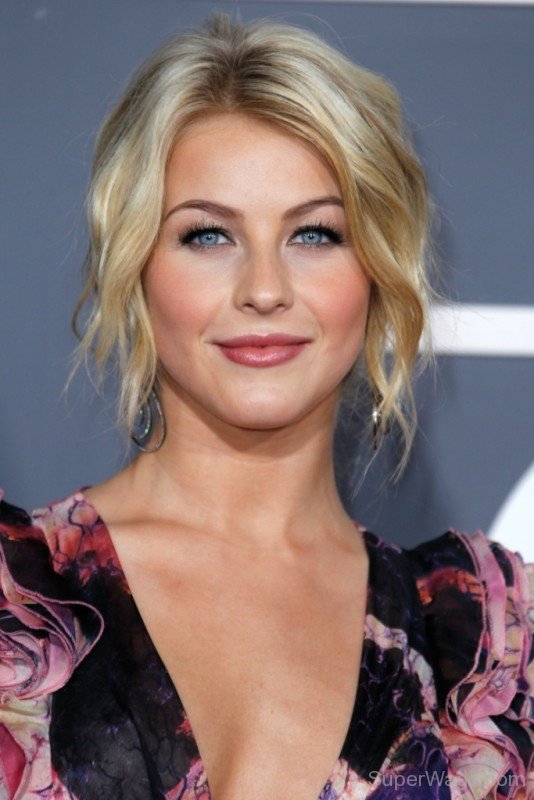 Pretty Julianne Hough-SD1100