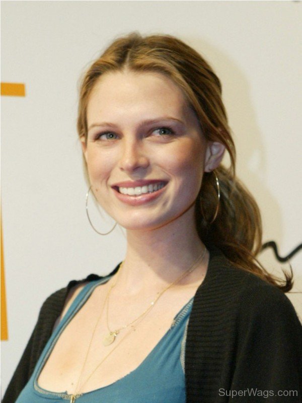 Sara Foster Smiling