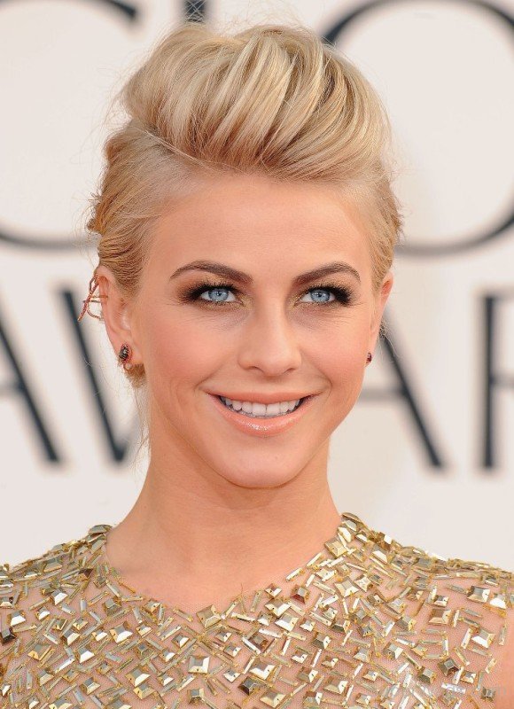 Stylish Julianne Hough