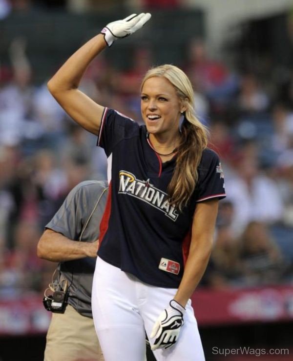 Softball Player Jennie Finch 1-Sw127