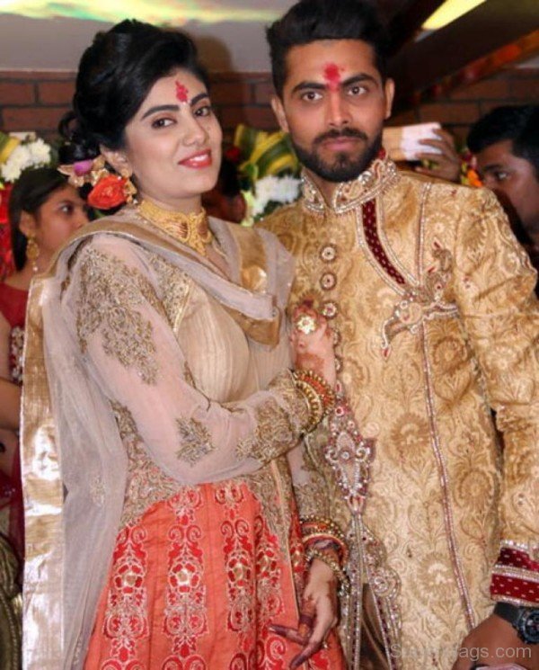 Ravindra Jadeja And Reeva Solanki Posing-SW14