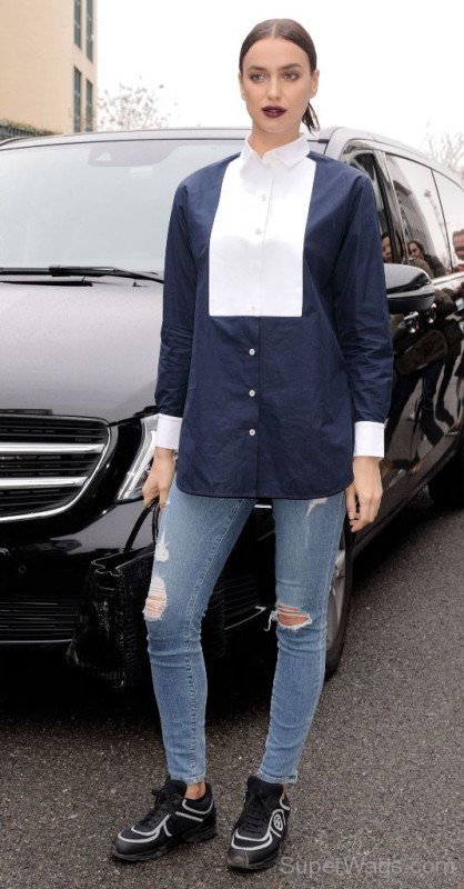 Attractive Irina Shayk