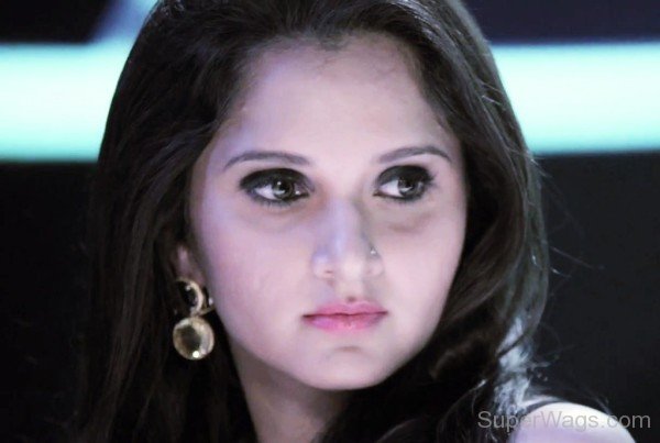 Beautiful Closeup Of Sania Mirza-SW1003