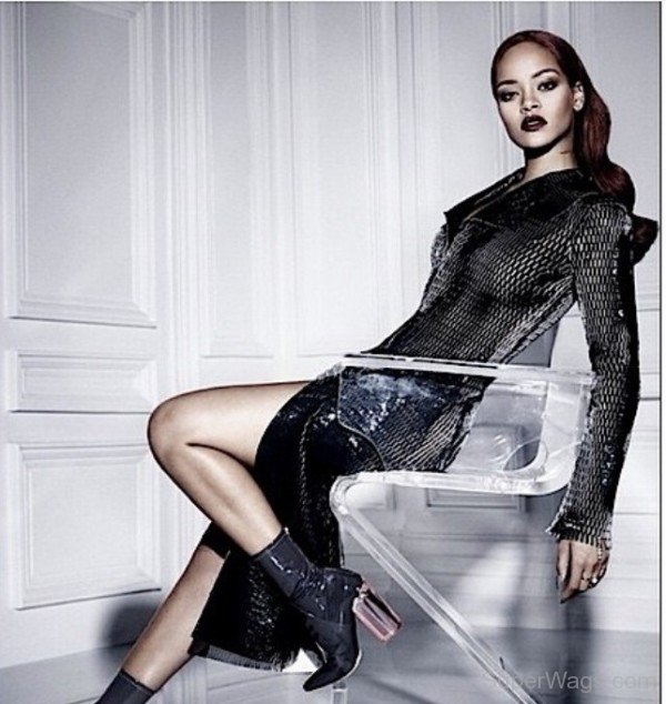 Robyn Rihanna Image 