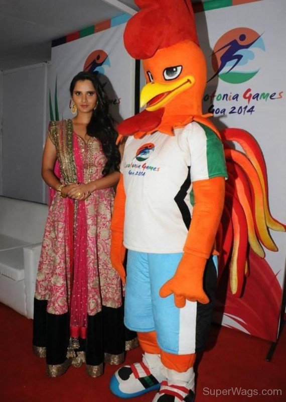 Sania Mirza Looking Gorgeous-SW120