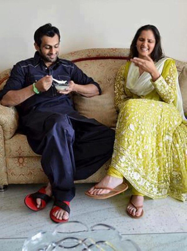 Sania Mirza Sitting With Her Husband-SW135
