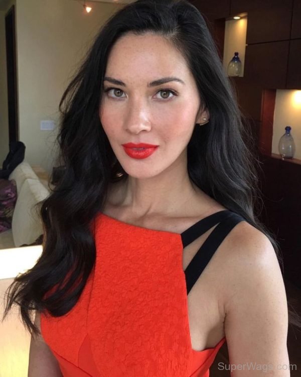 Closeup Of Olivia Munn-SW1012