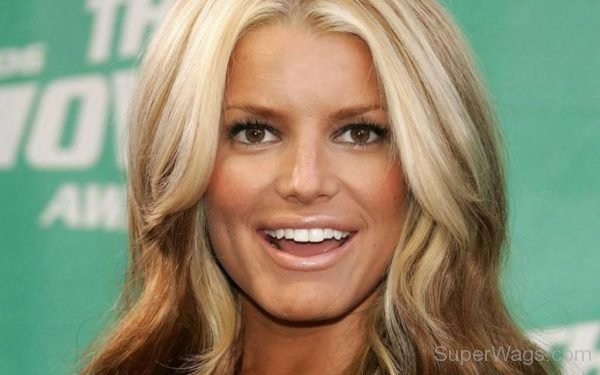 Smiling Face Of Jessica Simpson-SW1145
