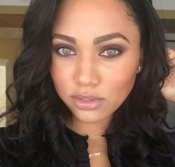 Ayesha Curry Closeup-SW109