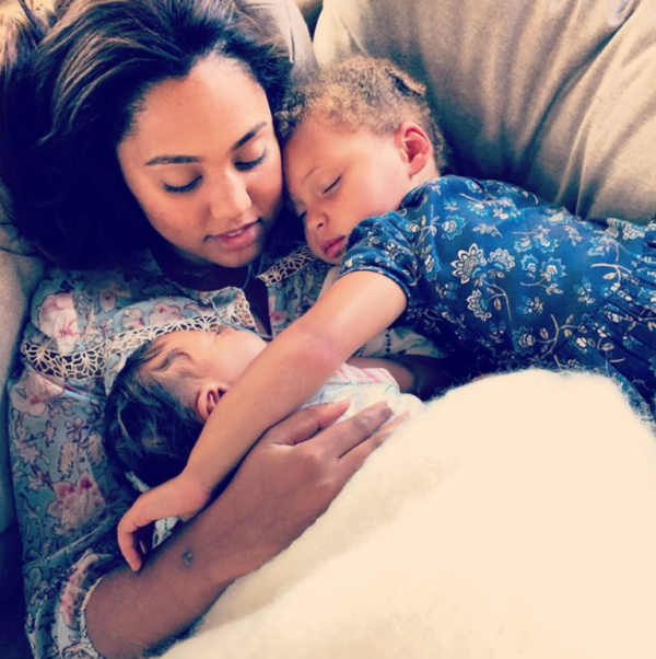 Ayesha Curry With Kids-SW134