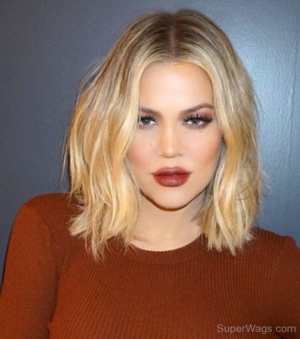 Charming Khloe Kardashian