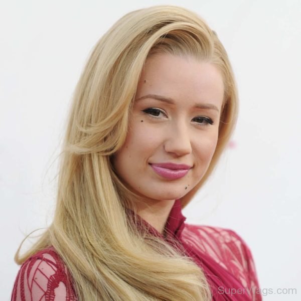 Iggy Azalea Looking Sweet