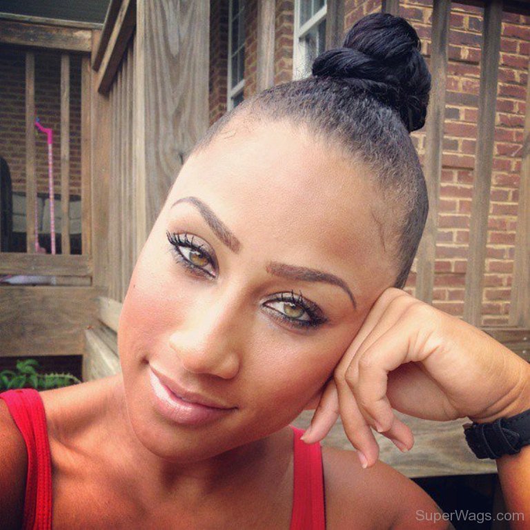 Nicole Alexander Bun Hairstyle | Super WAGS - Hottest Wives and