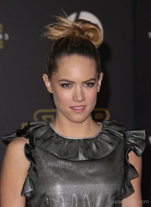 Pretty Actress Cody Horn-SD190