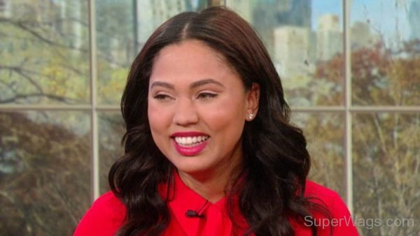 Smiling Face Of Ayesha Curry-SW150