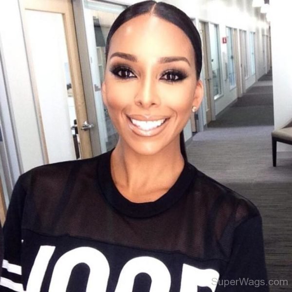 Smiling Face Of Gloria Govan-SW197