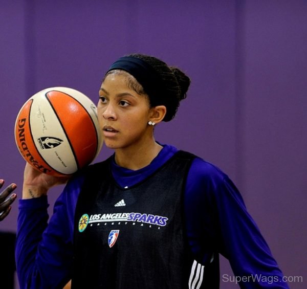 Candace Parker Good Looking Player-SW1023