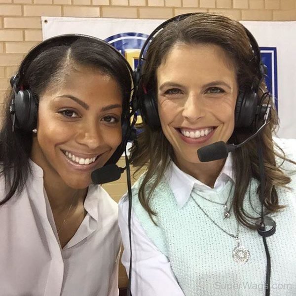 Candace Parker Smiling-SW128