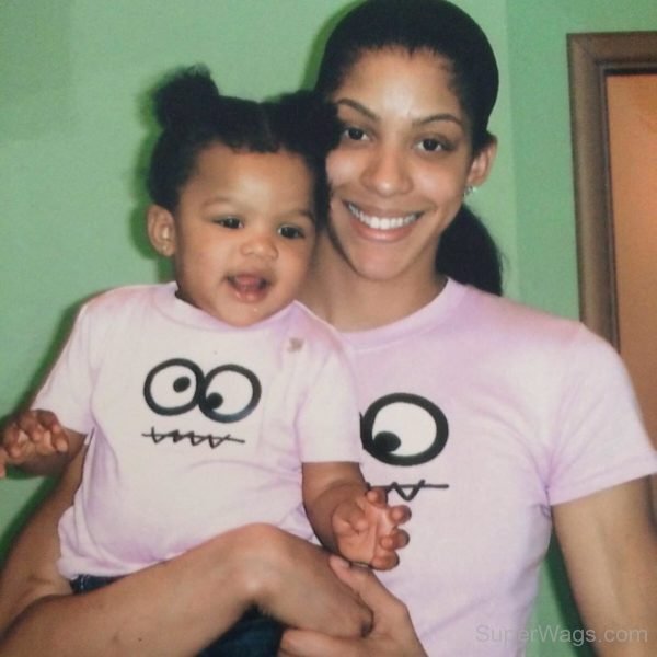Candace Parker With Kid-SW140